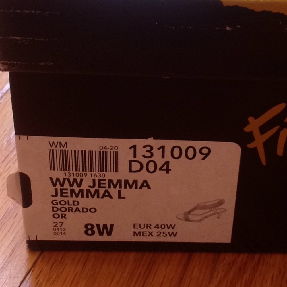 Fioni Night Jemma Gold Sequin Heels Size 8W - Picture 2 of 5